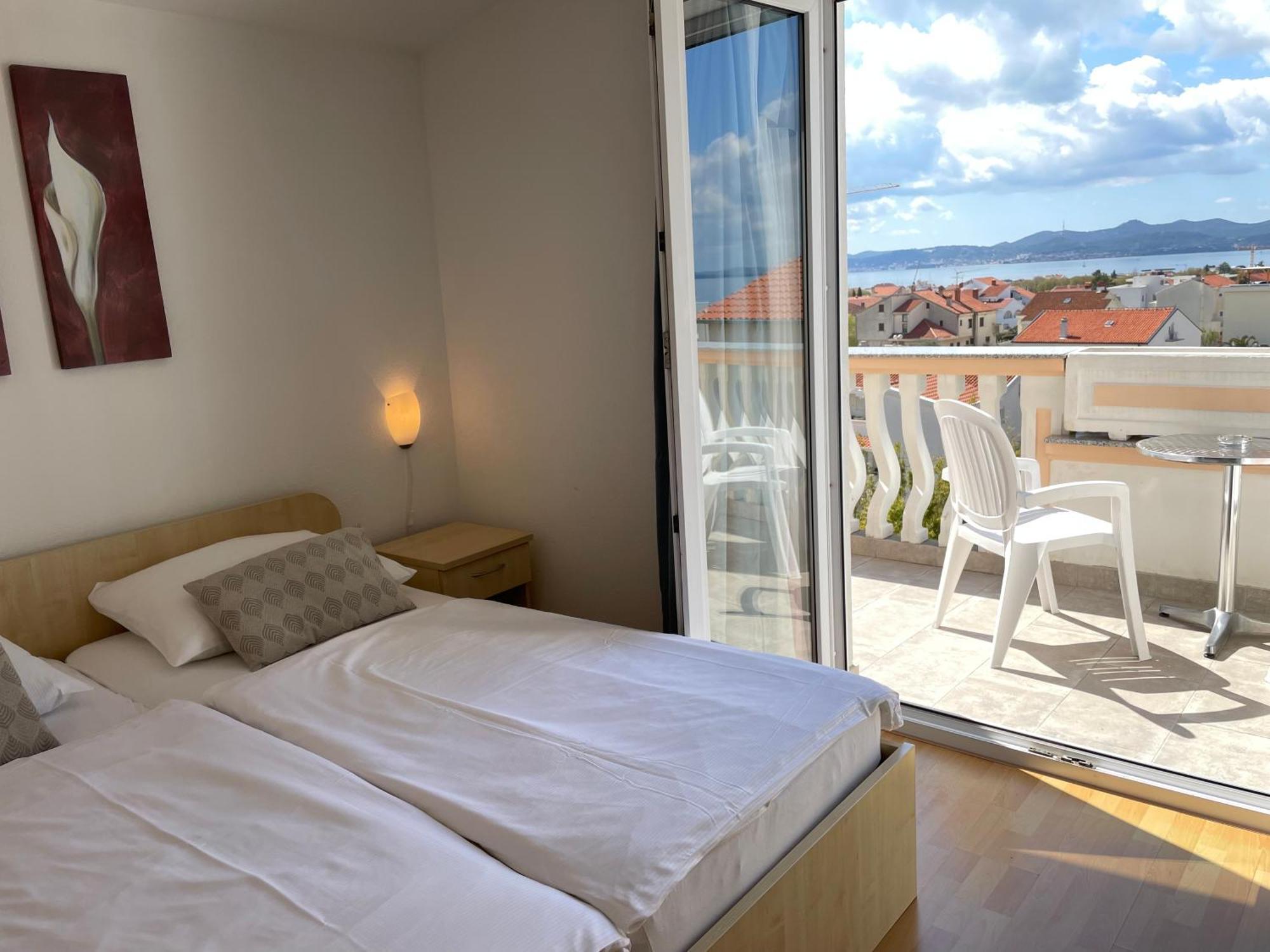 Rooms & Apartments Ana 2 Zadar Exterior foto
