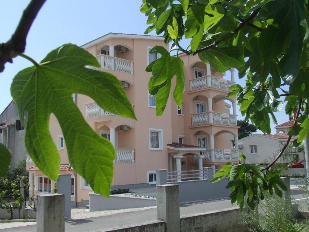 Rooms & Apartments Ana 2 Zadar Exterior foto